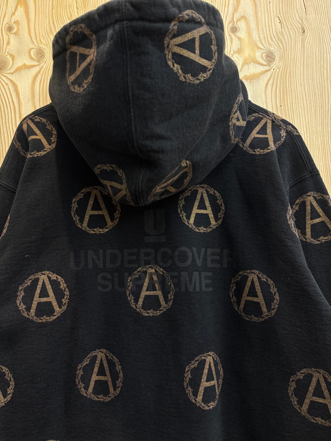 슈프림x언더커버 아나키 후드티 상품이미지4