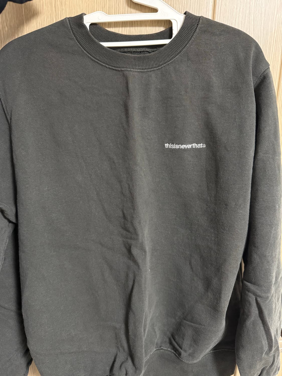 디스이즈네버댓 맨투맨 s 상품이미지1