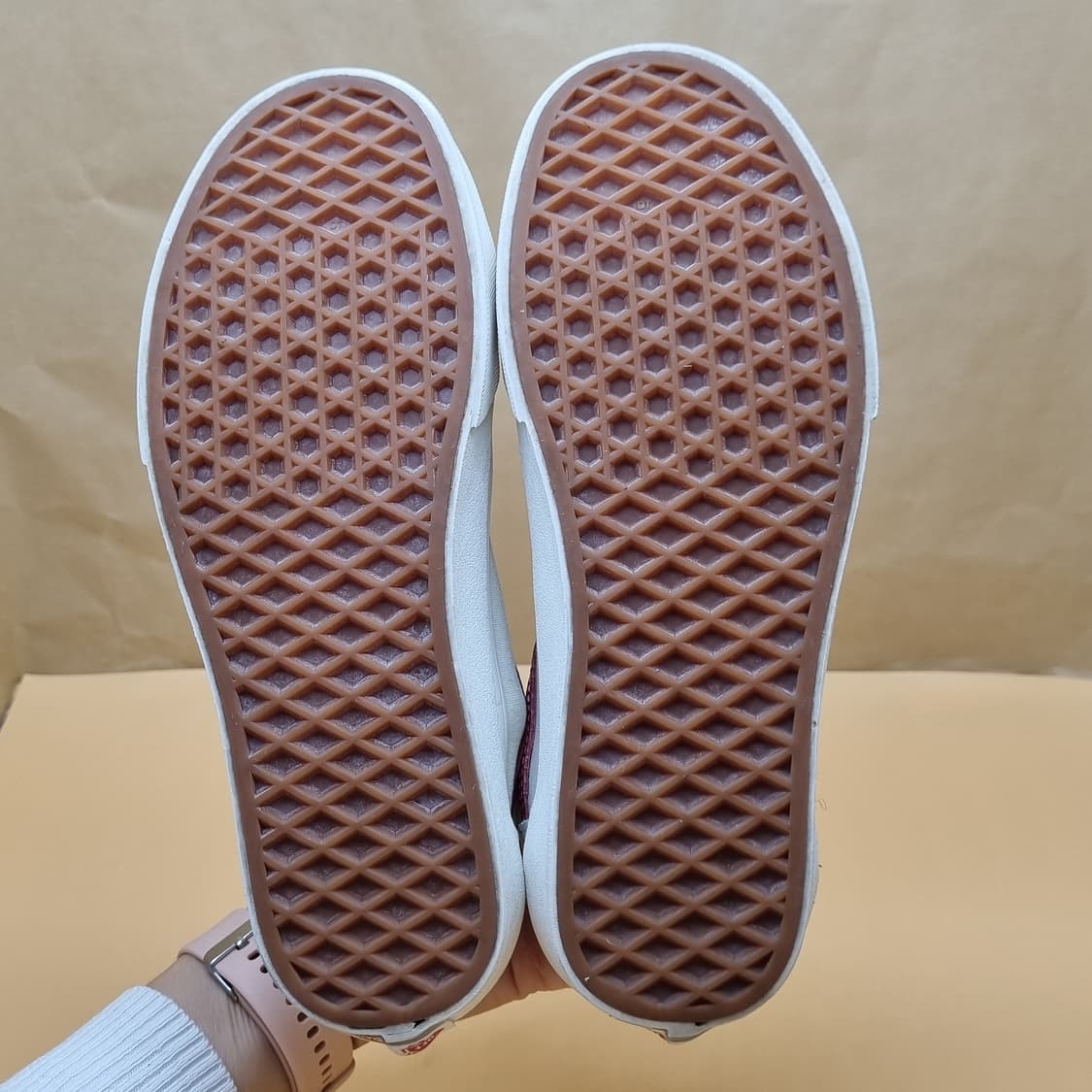 반스 스타일 36 흰빨 여성스니커즈235  상품이미지3