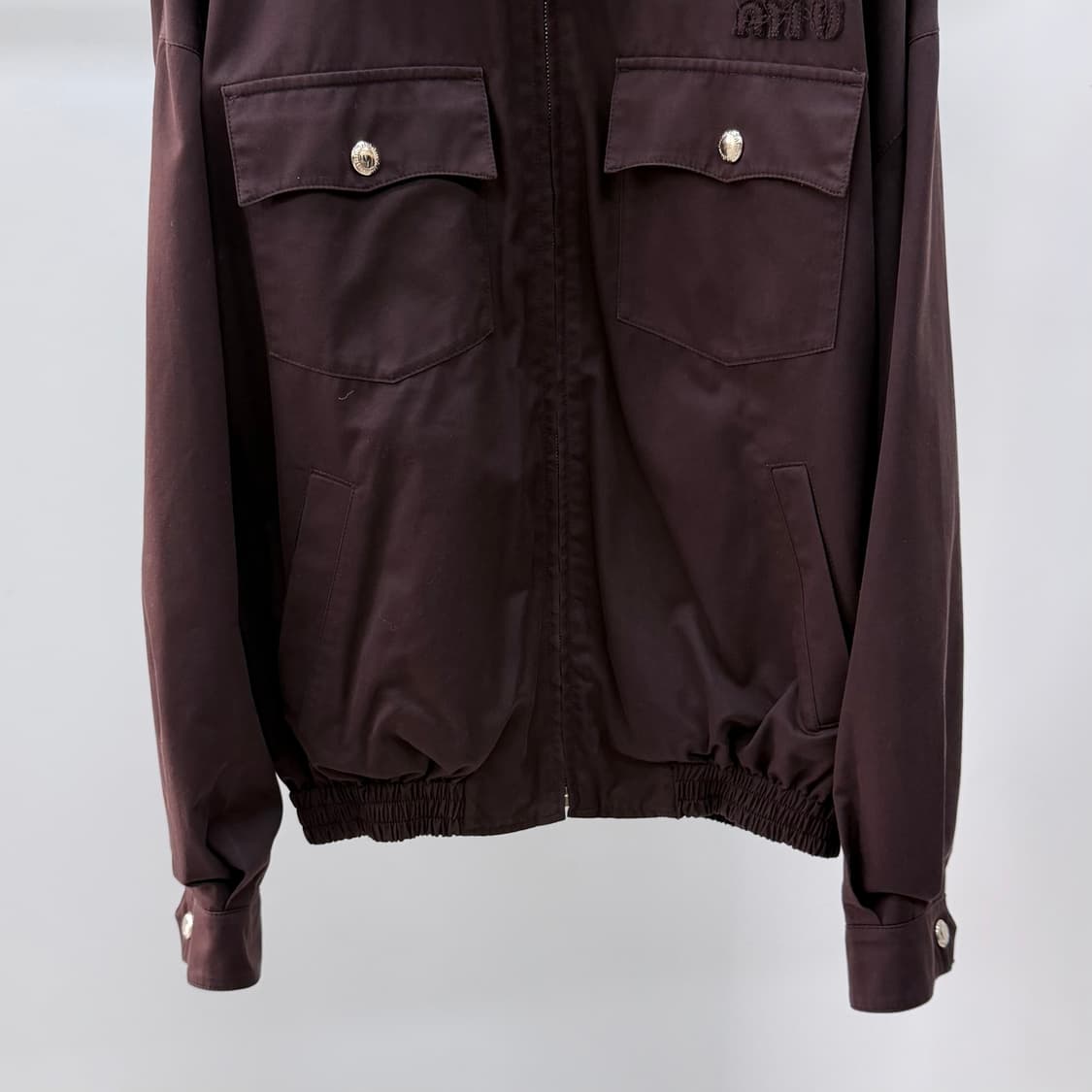 [S+급/40] 미우미우 워시드 개버딘 블루종 자켓 코코아 브라운 상품이미지4