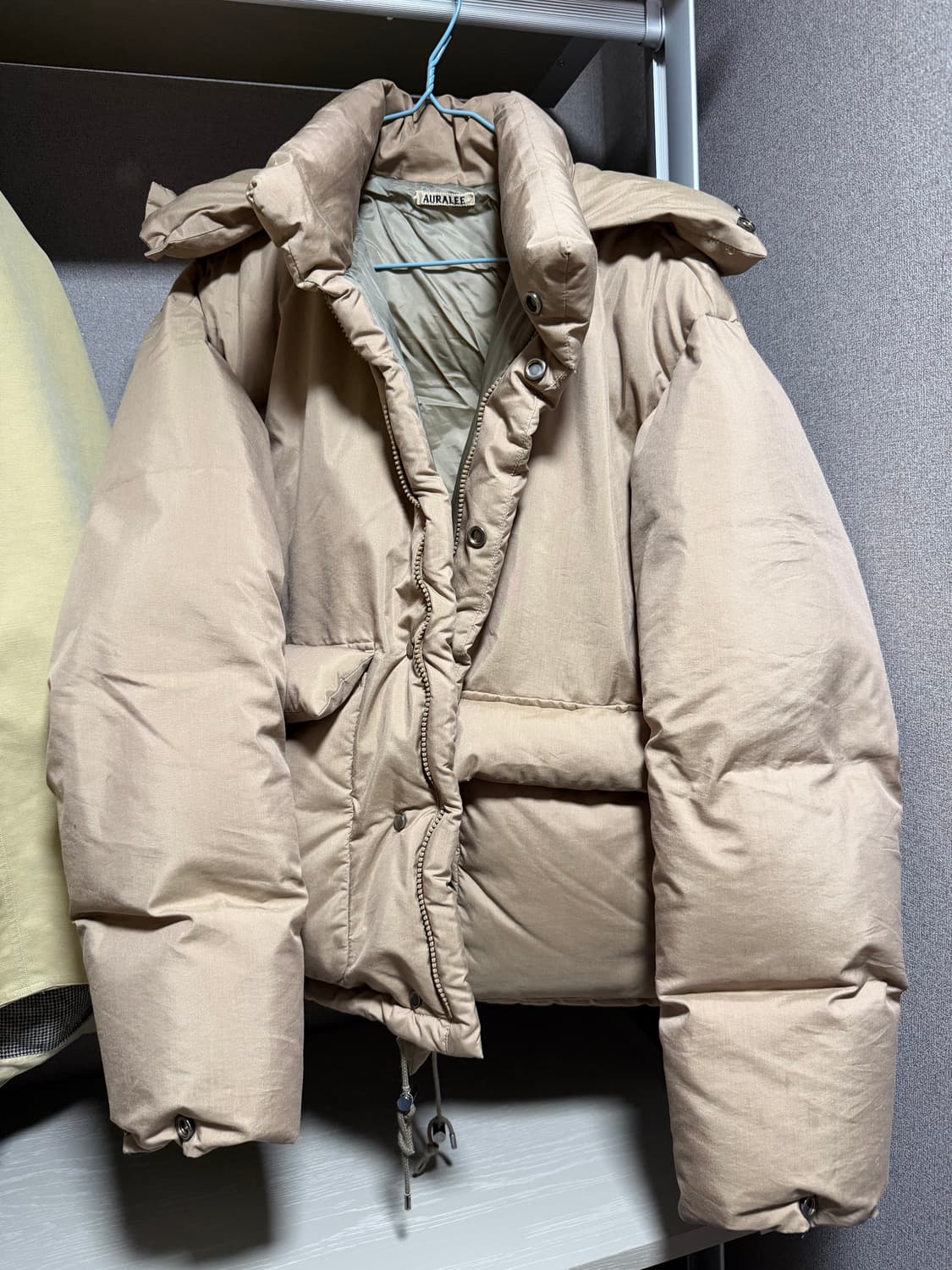 오라리 19fw 다운 재킷 상품이미지1