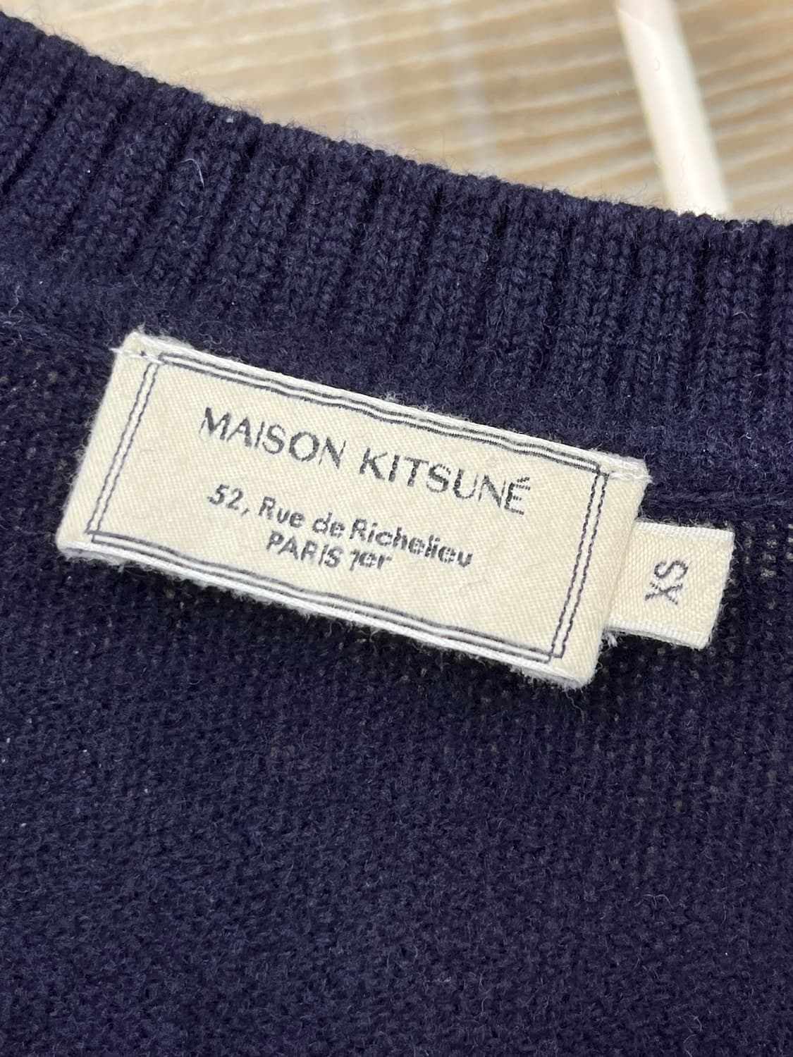 메종키츠네 폭스 패치 울 가디건 상품이미지5