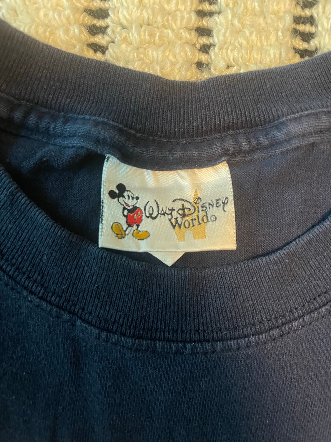 디즈니 빈티지 윈터 프린팅 티셔츠 (튜블러방식) 상품이미지3