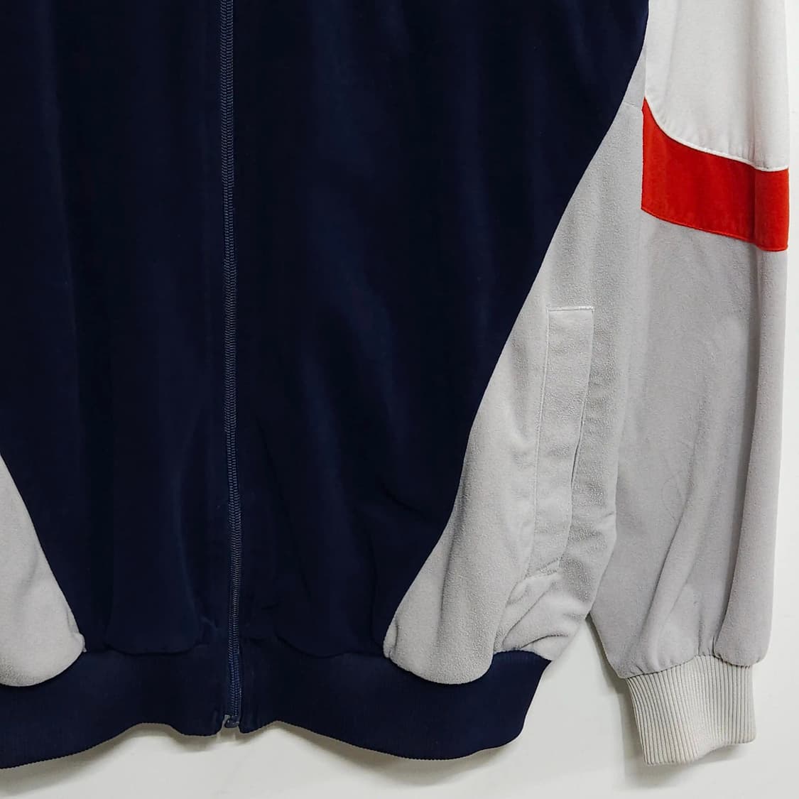 100~105)ADIDAS 아디다스 1980s 트레포일 벨벳 트랙탑 져지 상품이미지3