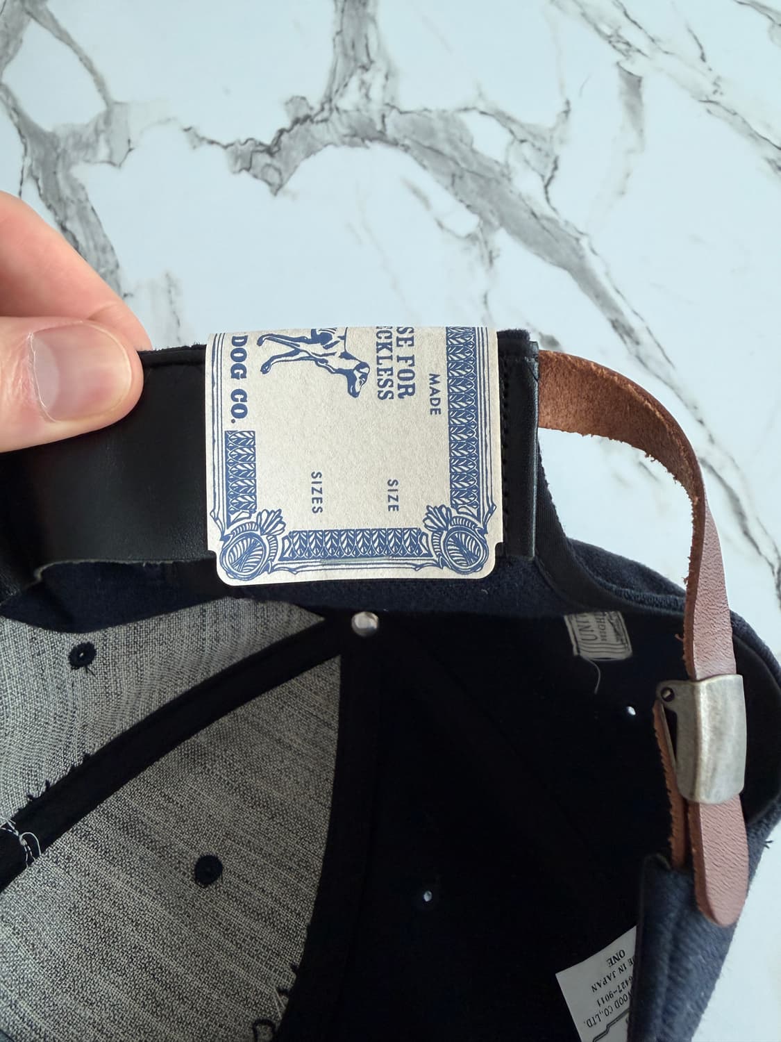 [극미/OS] 도그앤코 D로고 베이스볼 캡 볼캡 네이비 상품이미지4