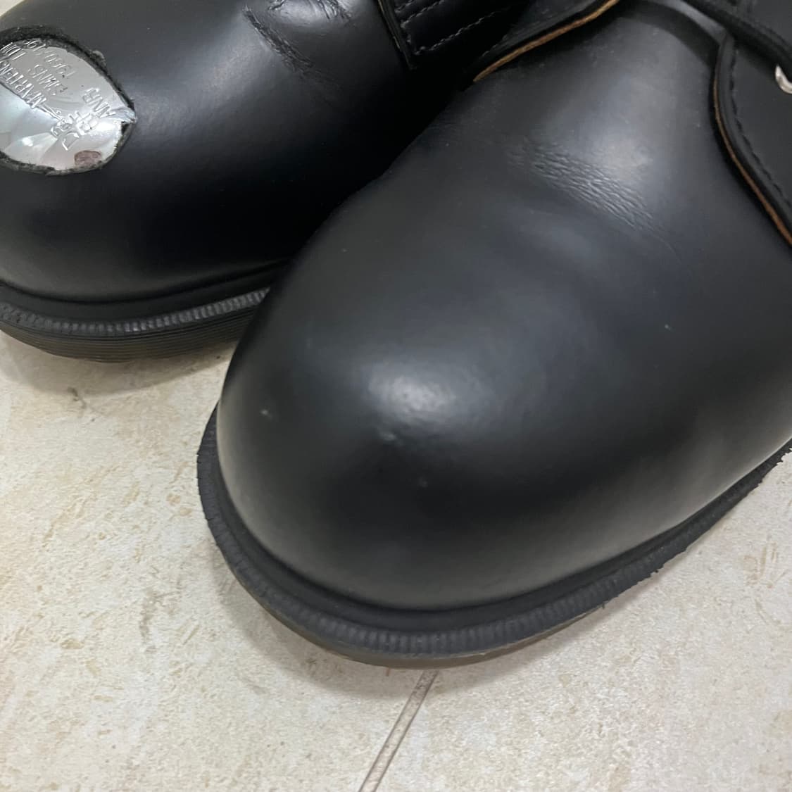 닥터마틴 스틸토 한 쪽 상품이미지2