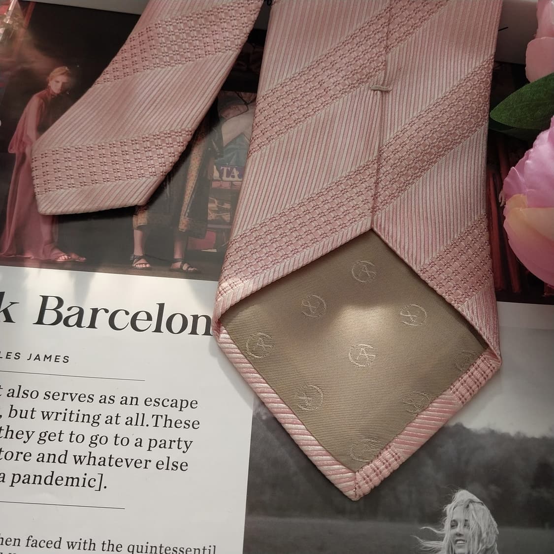 조르지오 아르마니 실크 스트라이프 넥타이 9.6cm A-등급 K1401
 상품이미지5