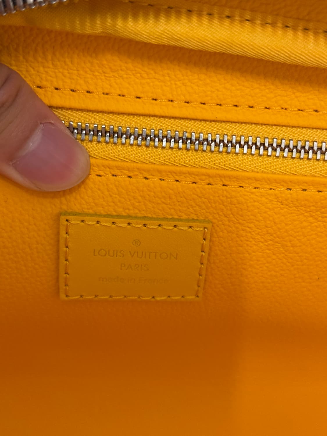 루이비통 모노그램 돕키트 클러치 상품이미지9