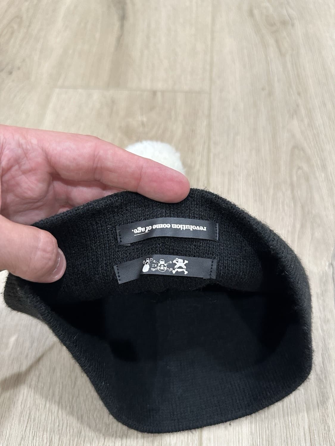 스투시 스컬 스켈레톤 비니 블랙 상품이미지3