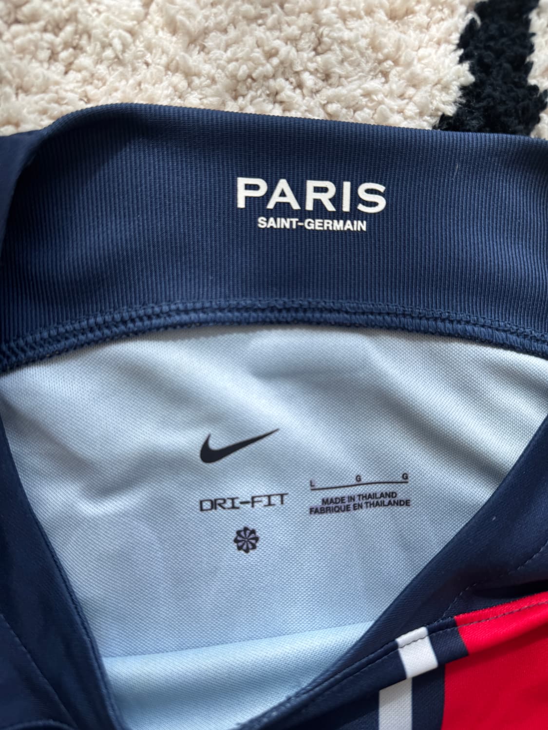 파리 생제르맹 23/24 이강인 유니폼 L 상품이미지3