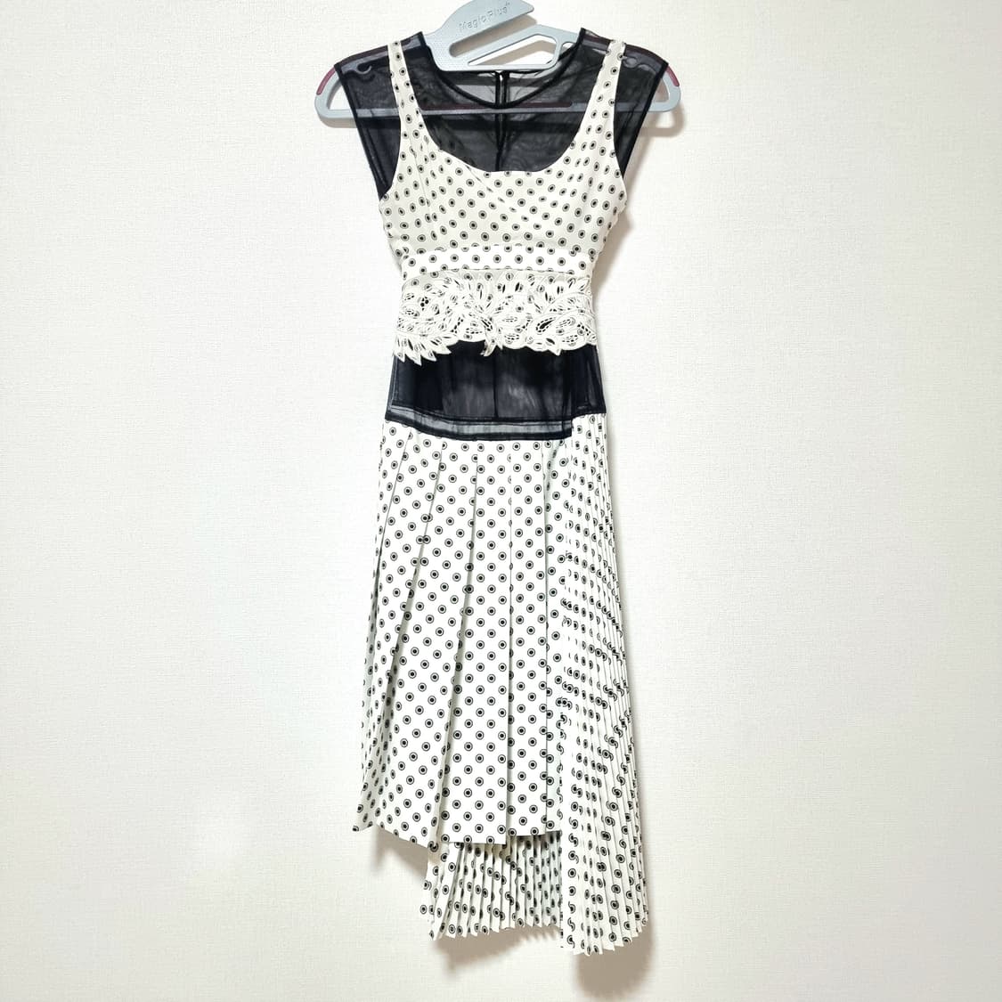 에르마노 설비노 언발란스 플리츠 뷔스티에 투피스 원피스 (미착용/표기42 상품이미지1