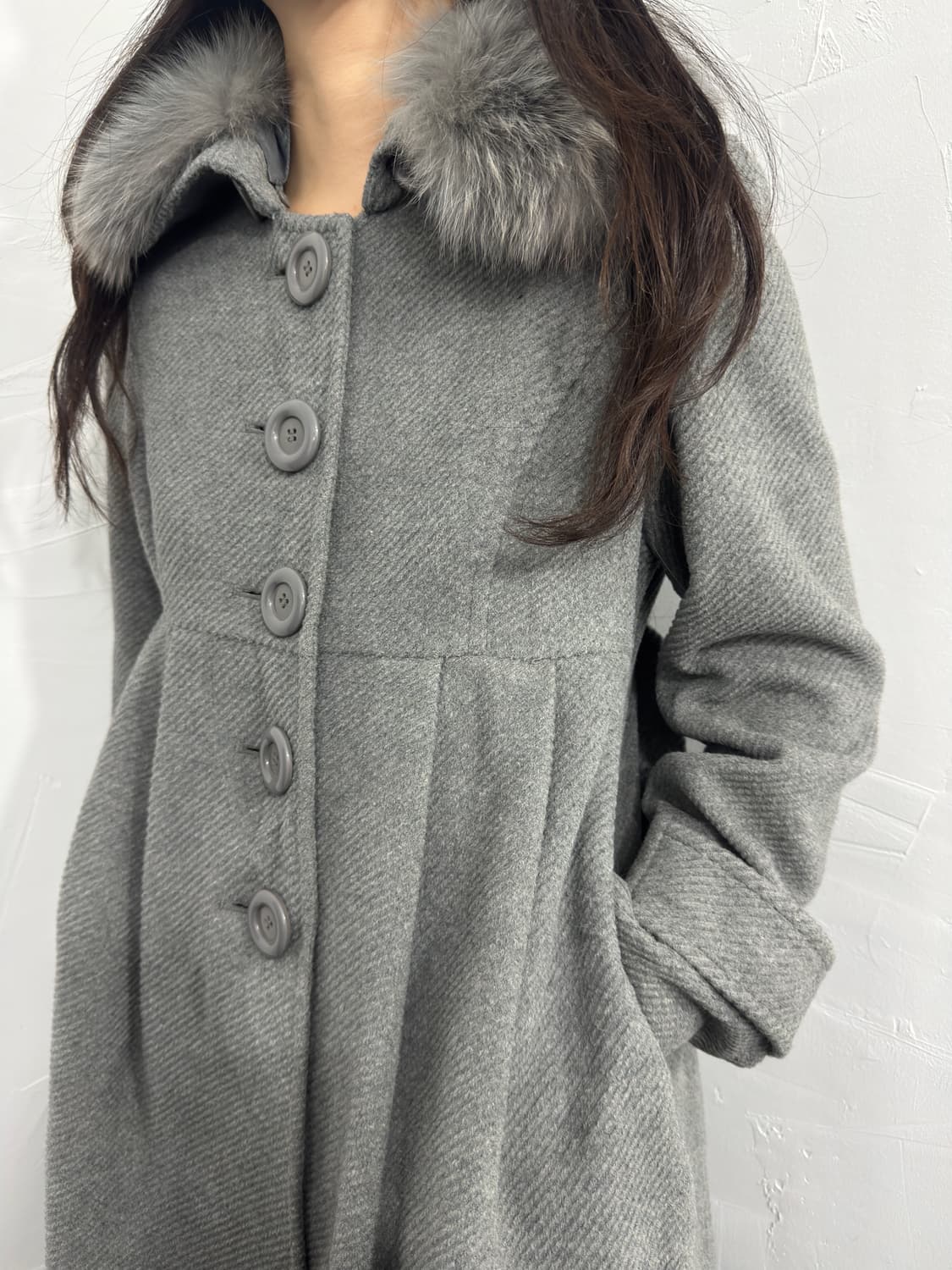 fur detail coat 상품이미지4