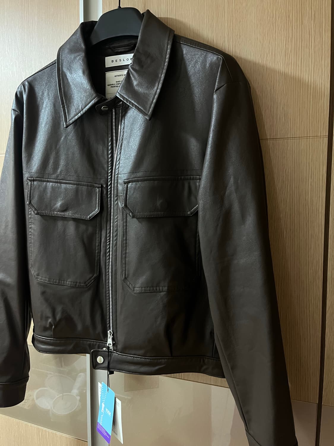 비슬로우 비건 레더 자켓 다크브라운 S 새상품 팝니다 상품이미지7