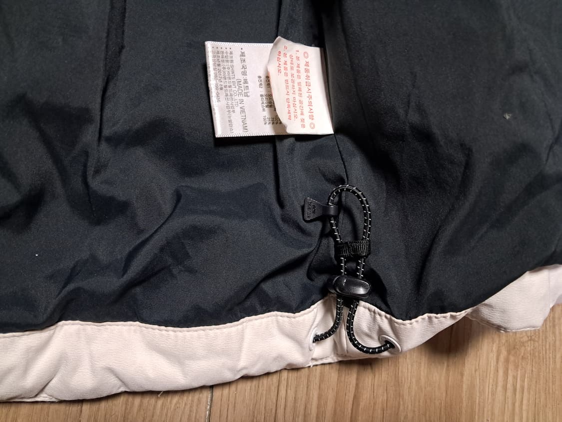 뉴발란스 여성 패딩 M 상품이미지9