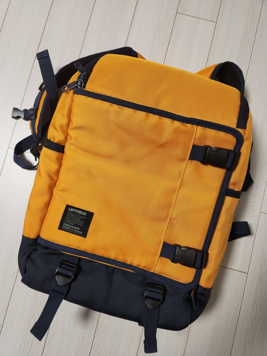 LEFTFIELD 백팩 가방

지퍼 약간의 사용감 외에는 거의 새상품급입 상품이미지1