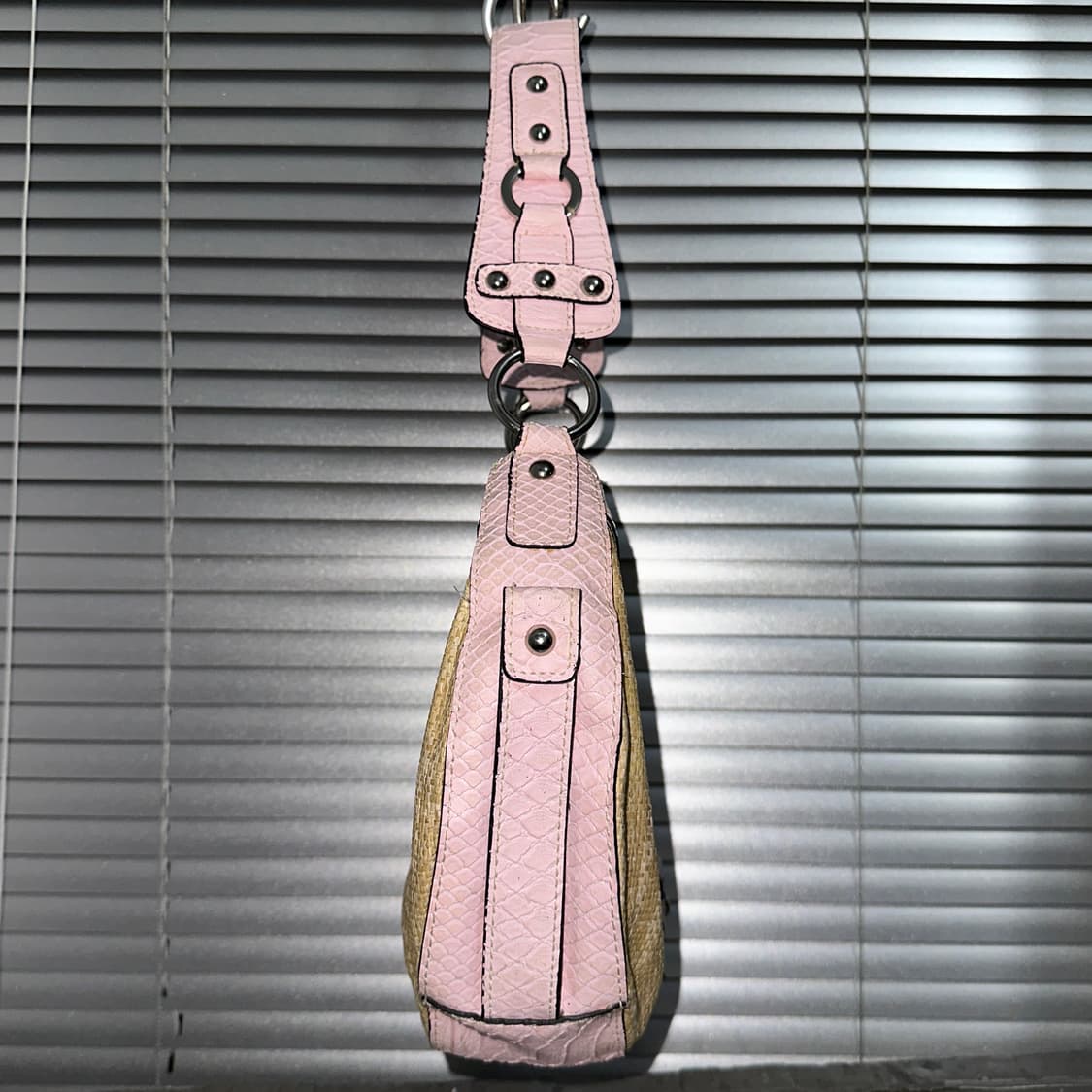 00s 빈티지 게스 새들 숄더백 상품이미지5