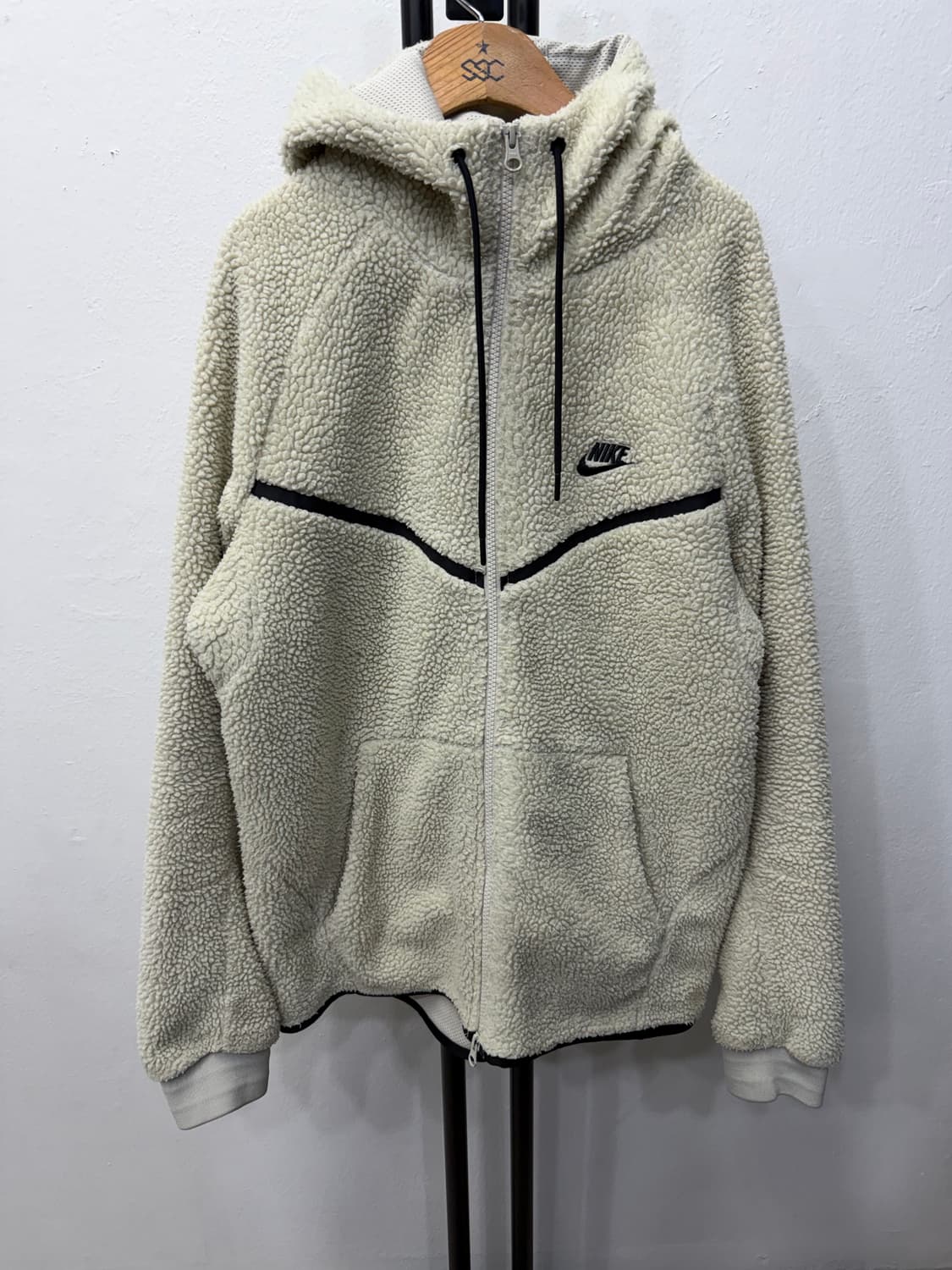 정품) 나이키 아이보리 뽀글이 플리스 자켓 XL 상품이미지1