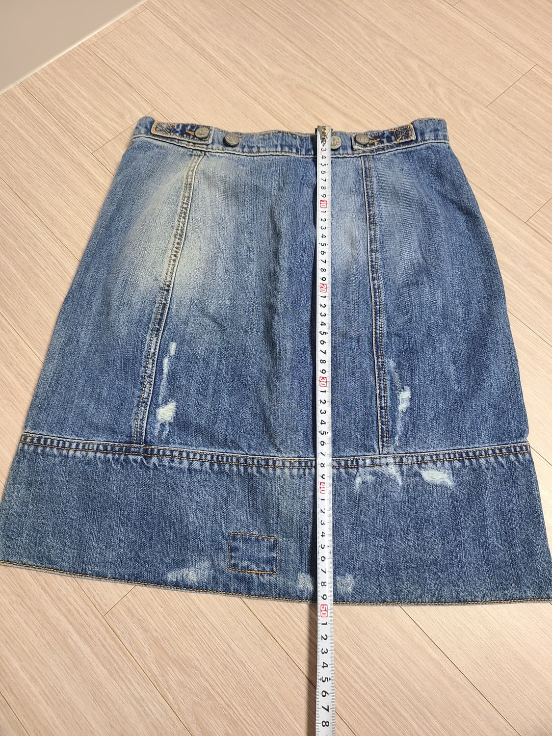 비비안웨스트우드 데님스커트 미디기장 27 상품이미지5