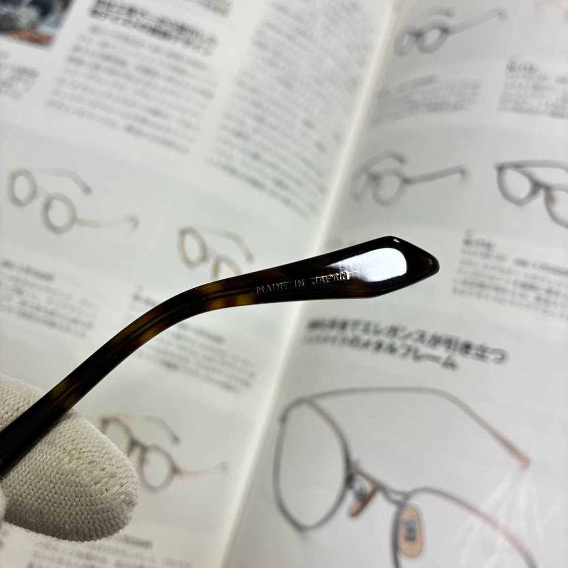 KATHARIN HAMNETT LONDON 캐서린 햄넷 톨토이즈 안경 상품이미지7