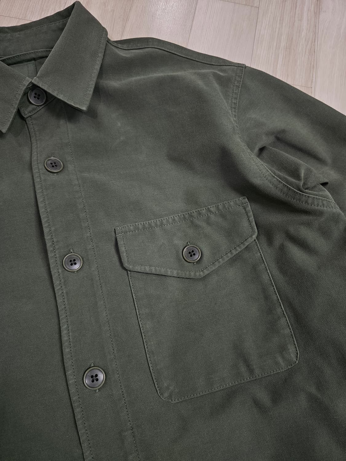 [M] 유니클로 올리브 퍼티그 셔츠 워크 자켓 (셔켓) 상품이미지3