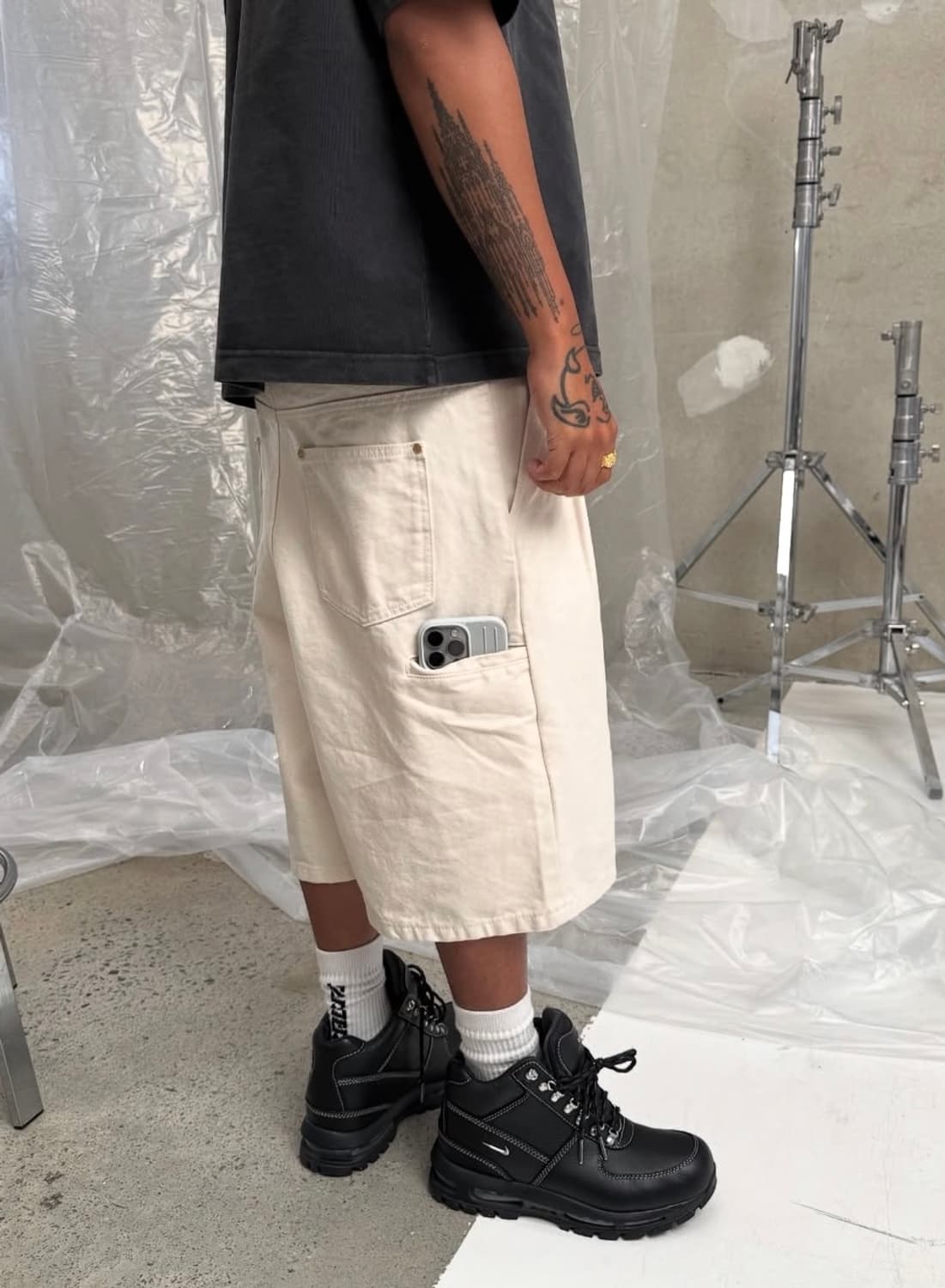 SWEATSCOLLECTIVE 에크루 워크웨어 쇼츠 M 상품이미지6