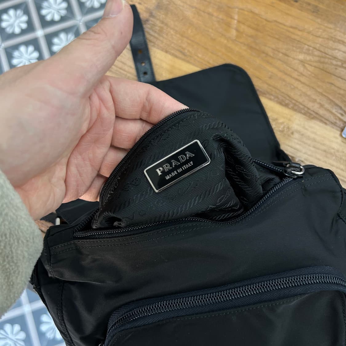 16269 - 프라다 나일론 크로스백 메신저백 상품이미지7