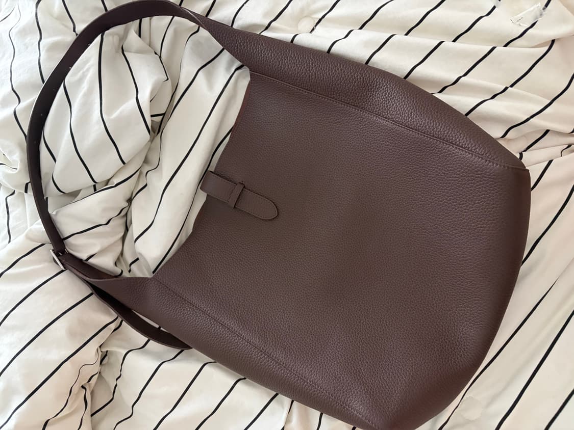 The Row blake hobo bag 브라운 상품이미지2