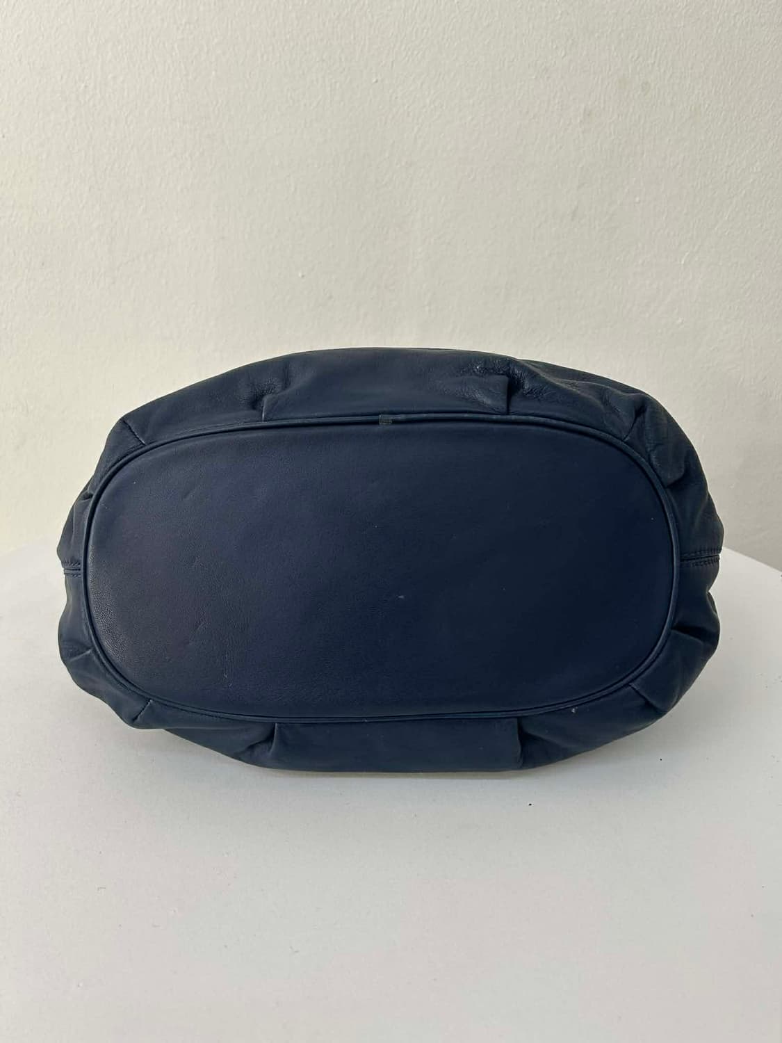 마이클코어스 브레이디드 가죽 테슬 숄더 호보백 상품이미지5