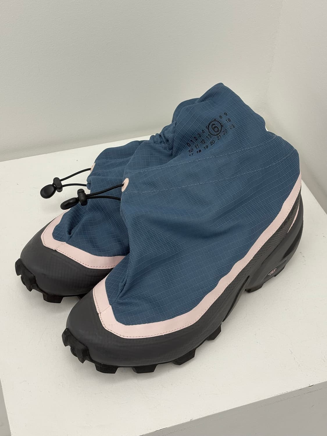 살로몬 x MM6 메종 마르지엘라 크로스 미드 베링 씨 275size 상품이미지1