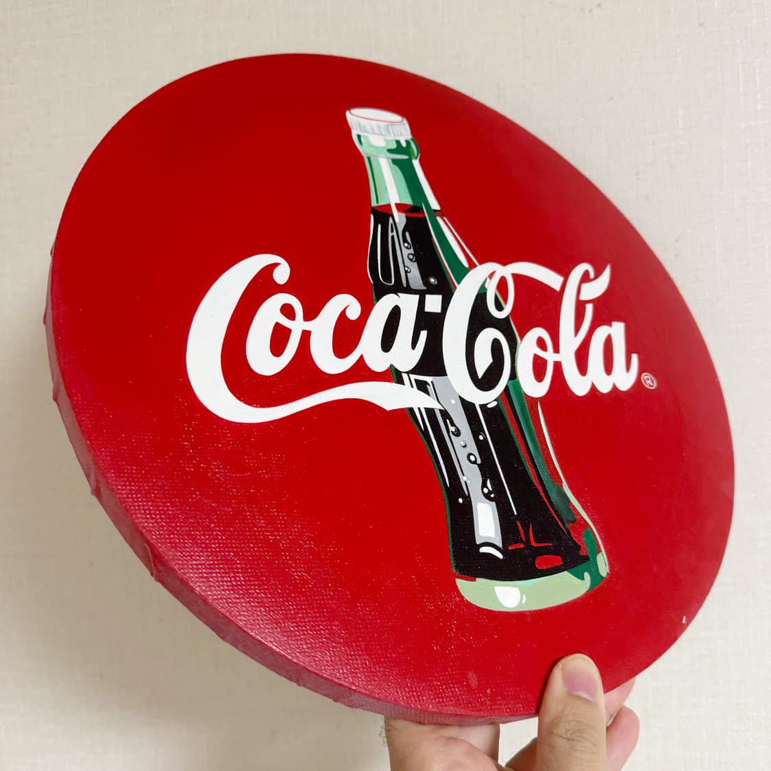 직접 그린 코카콜라 로고 캔버스 원형 액자 판넬 30cm 상품이미지2