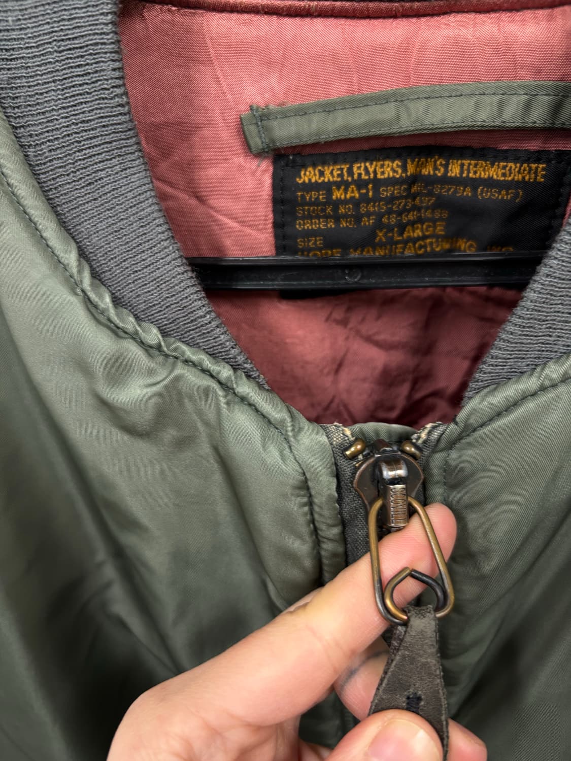 오리지날U.S.A 제조 MA-1 항공점퍼 HOPE 상품이미지4