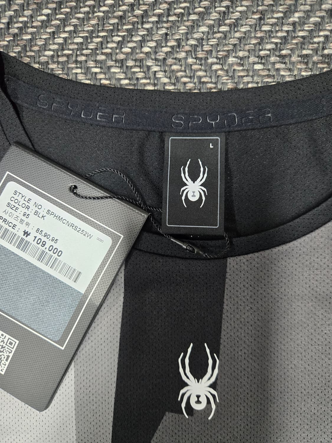 스파이더 크롭 반팔 티셔츠 블랙/그레이 상품이미지4