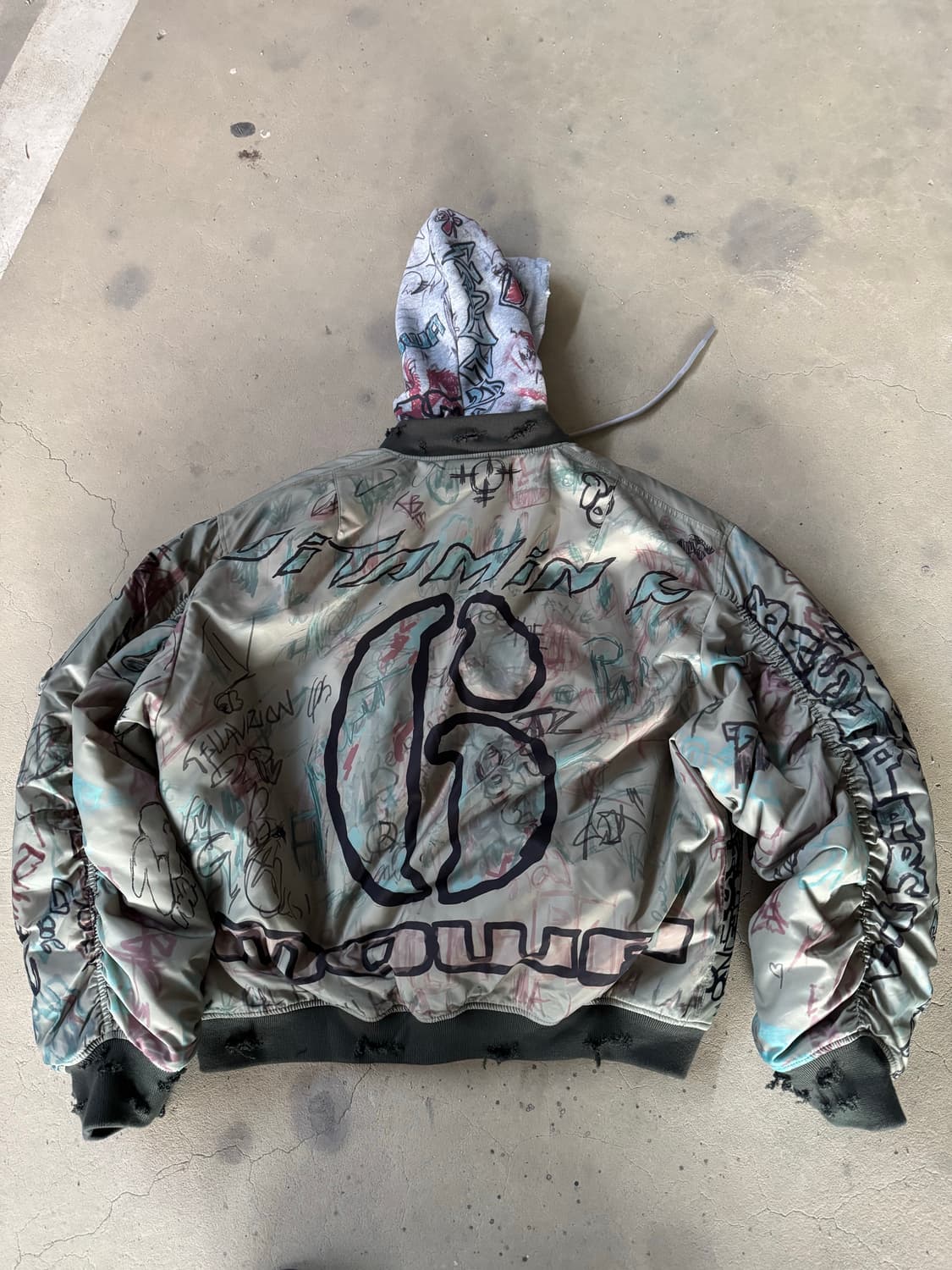 모와롤라 그래피티 봄버 XL 새상품 상품이미지6