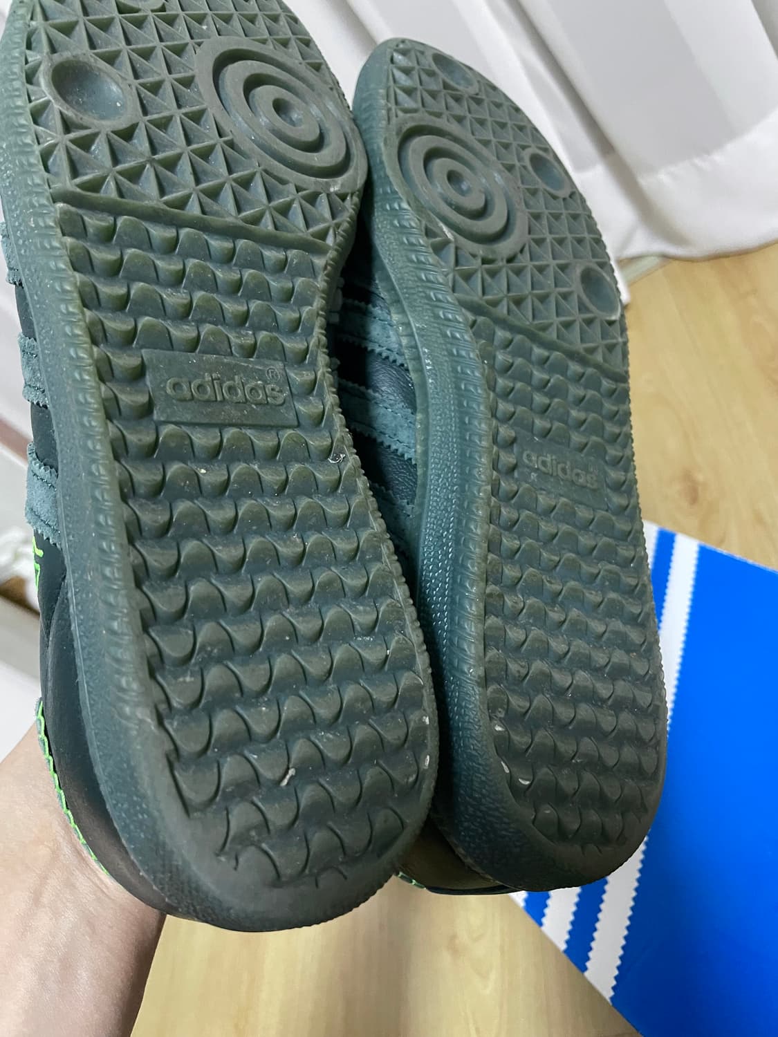 아디다스 삼바 조나힐 콜라보 아론레빈 그린스웨이드 상품이미지7