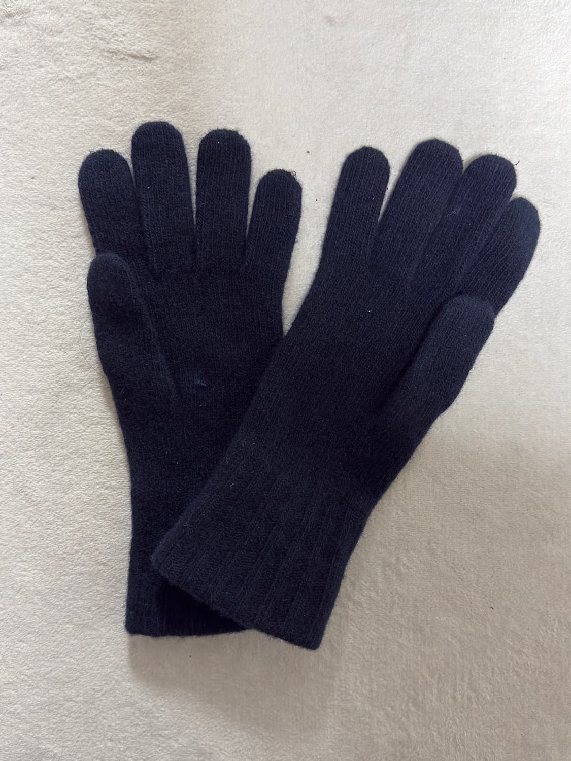 제이리움 울 캐시미어 장갑: 네이비 상품이미지2