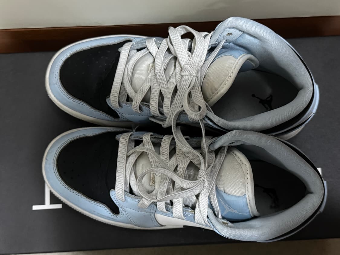 조던 1 미드 아이스 블루 블랙 (GS) 상품이미지2