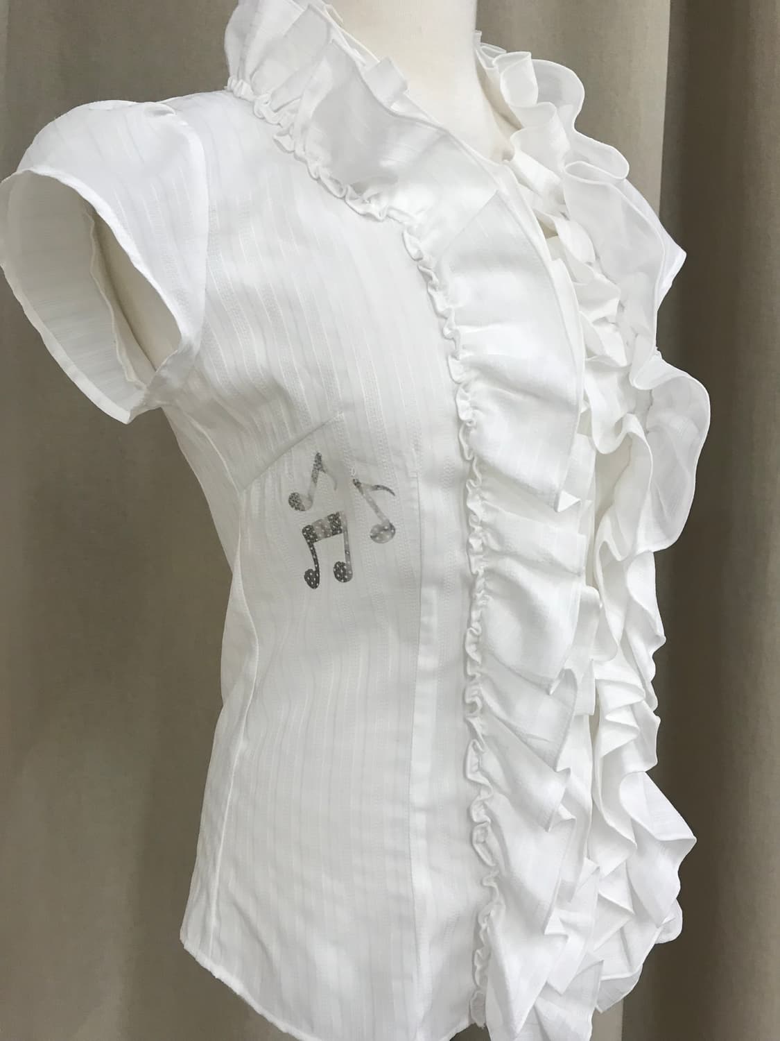 [made] musical note ruffle white blouse 상품이미지4