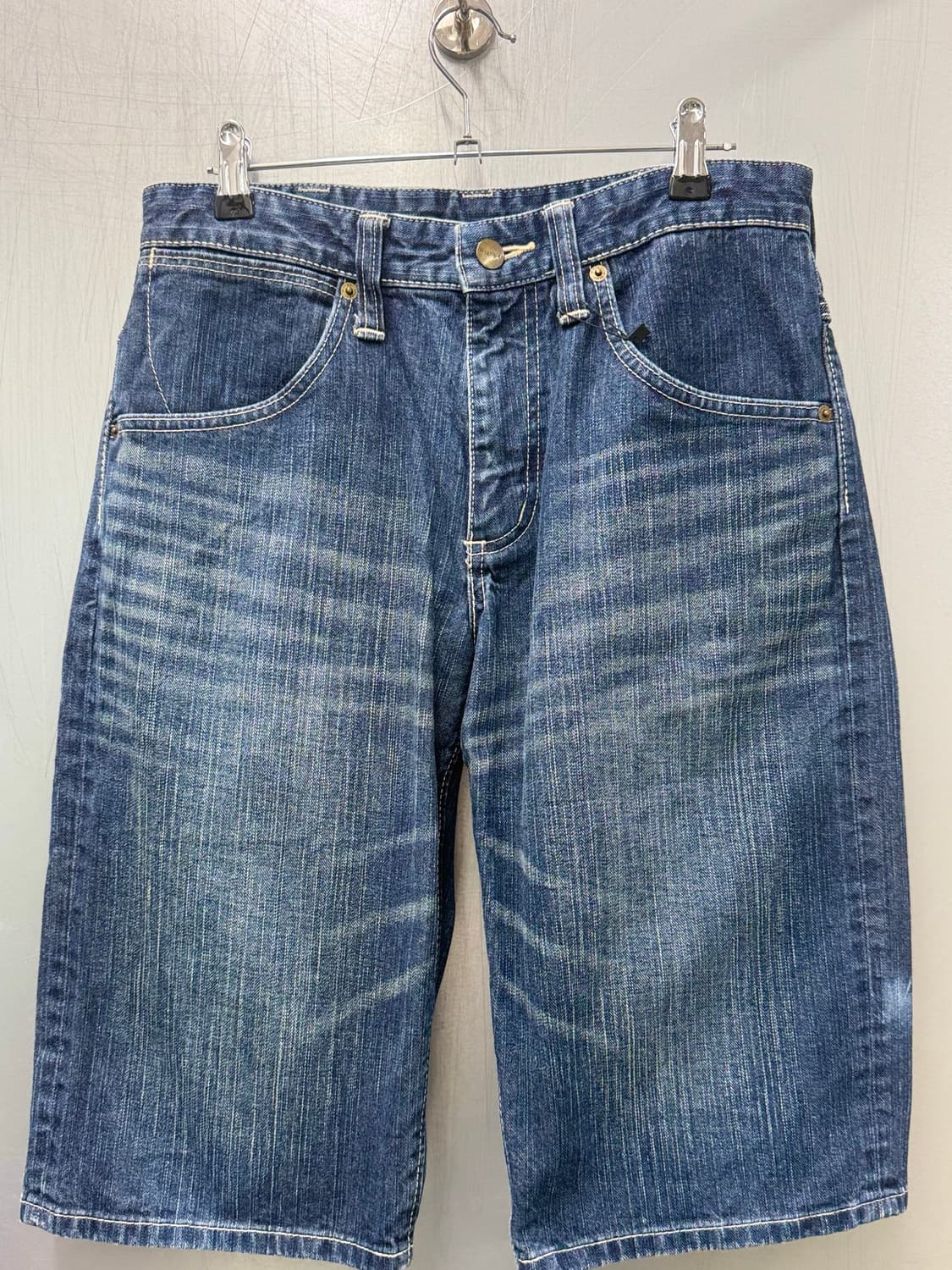 Wrangler 랭글러 블루 데님 워싱 하프 팬츠 상품이미지1