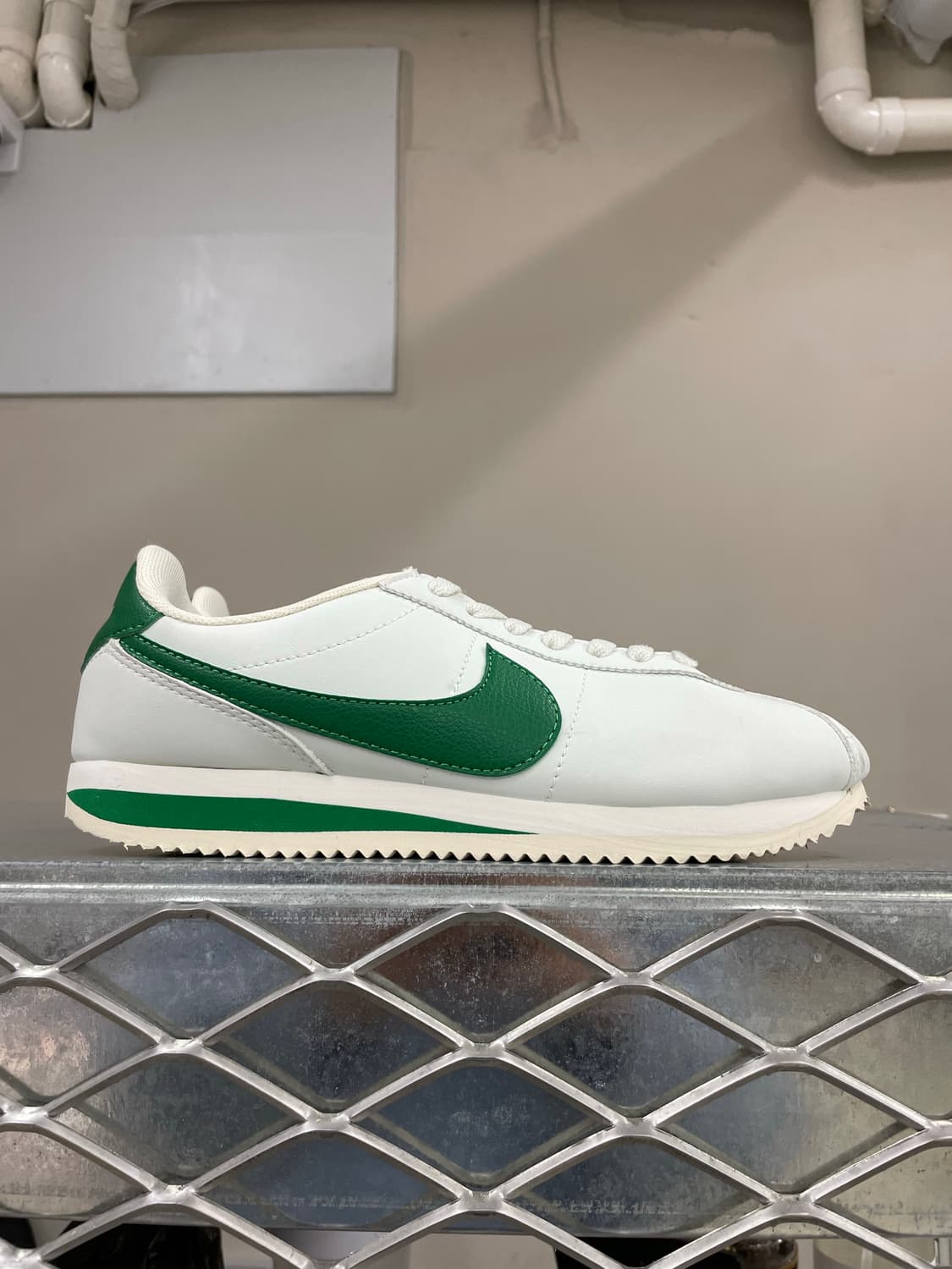 나이키 코르테즈 세일 퍼 그린 250 상품이미지4