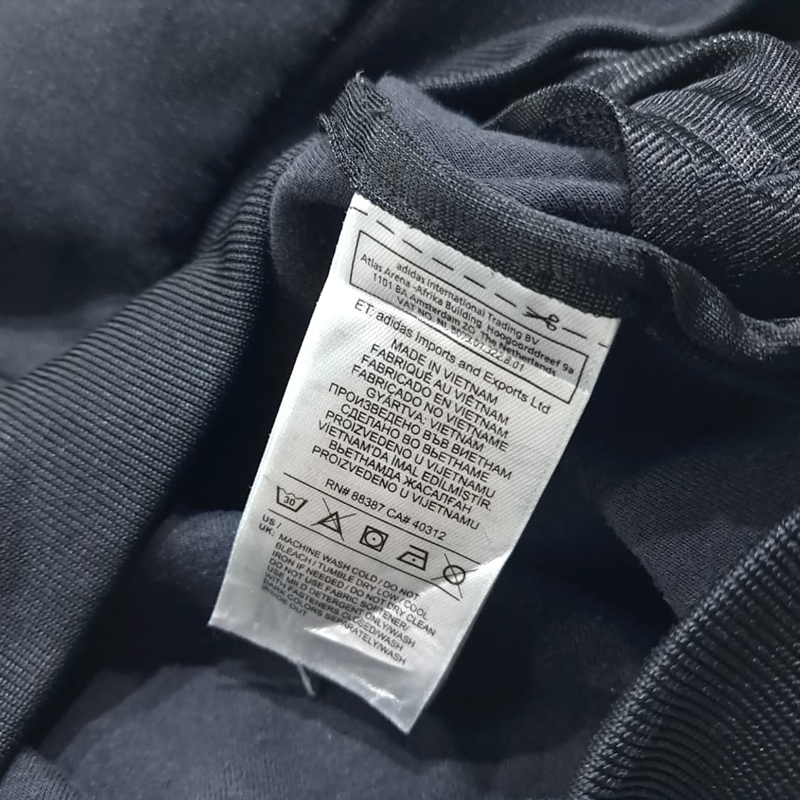 CK128 S 아디다스 트리코트 삼선 파이핑 블랙 집업 자켓 상품이미지5