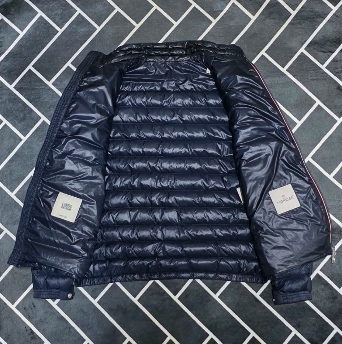 몽클레어 다니엘 경량패딩 상품이미지3