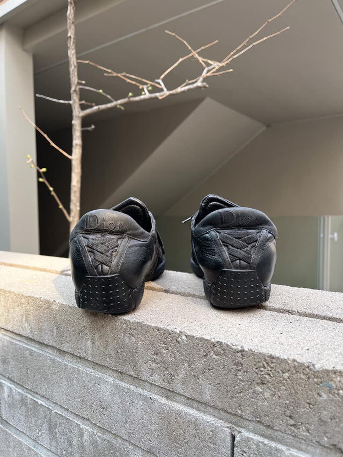 디올 2003aw 블랙 레더 코르셋 스니커즈 상품이미지3