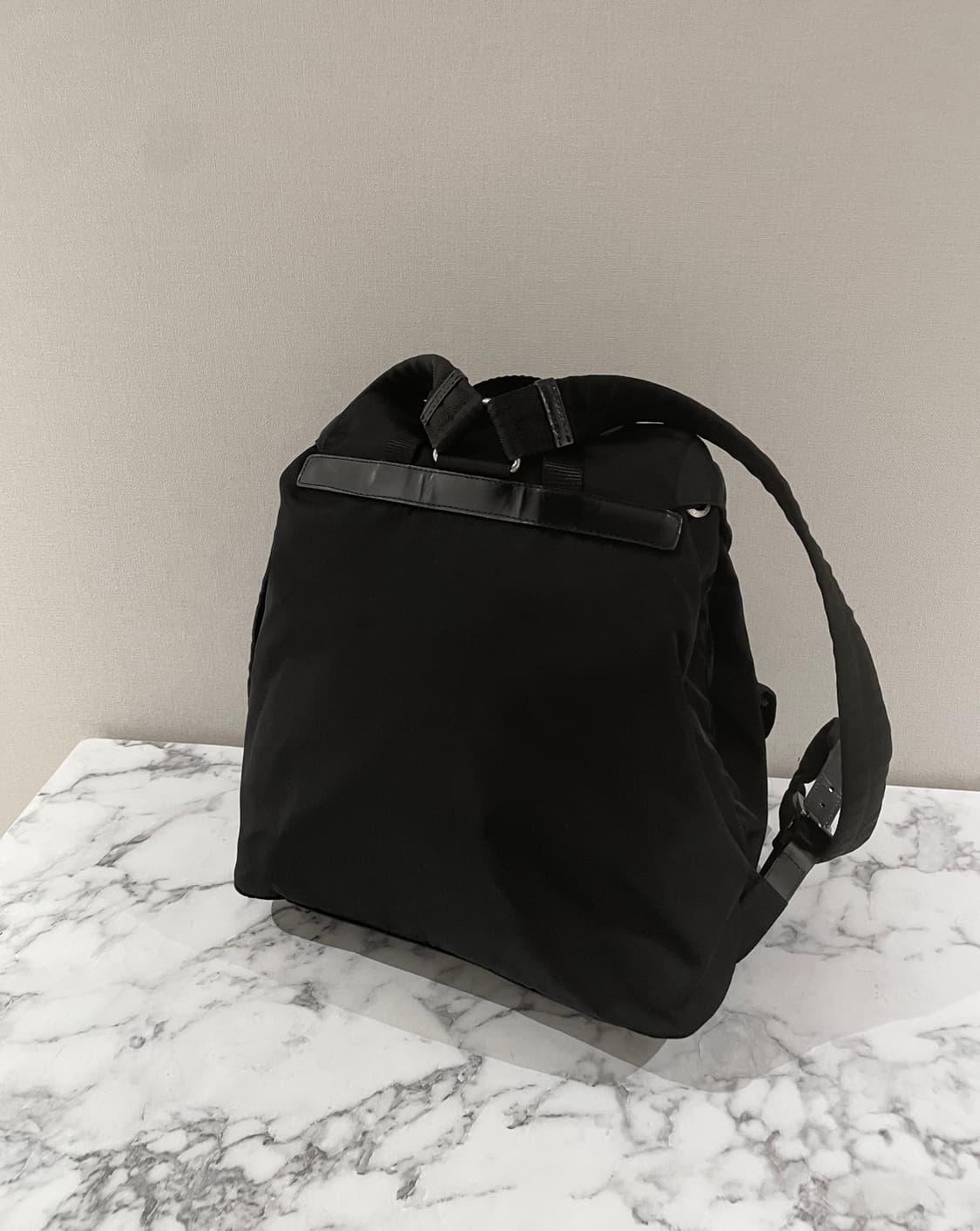 정품 프라다 백팩 미듐 상품이미지4