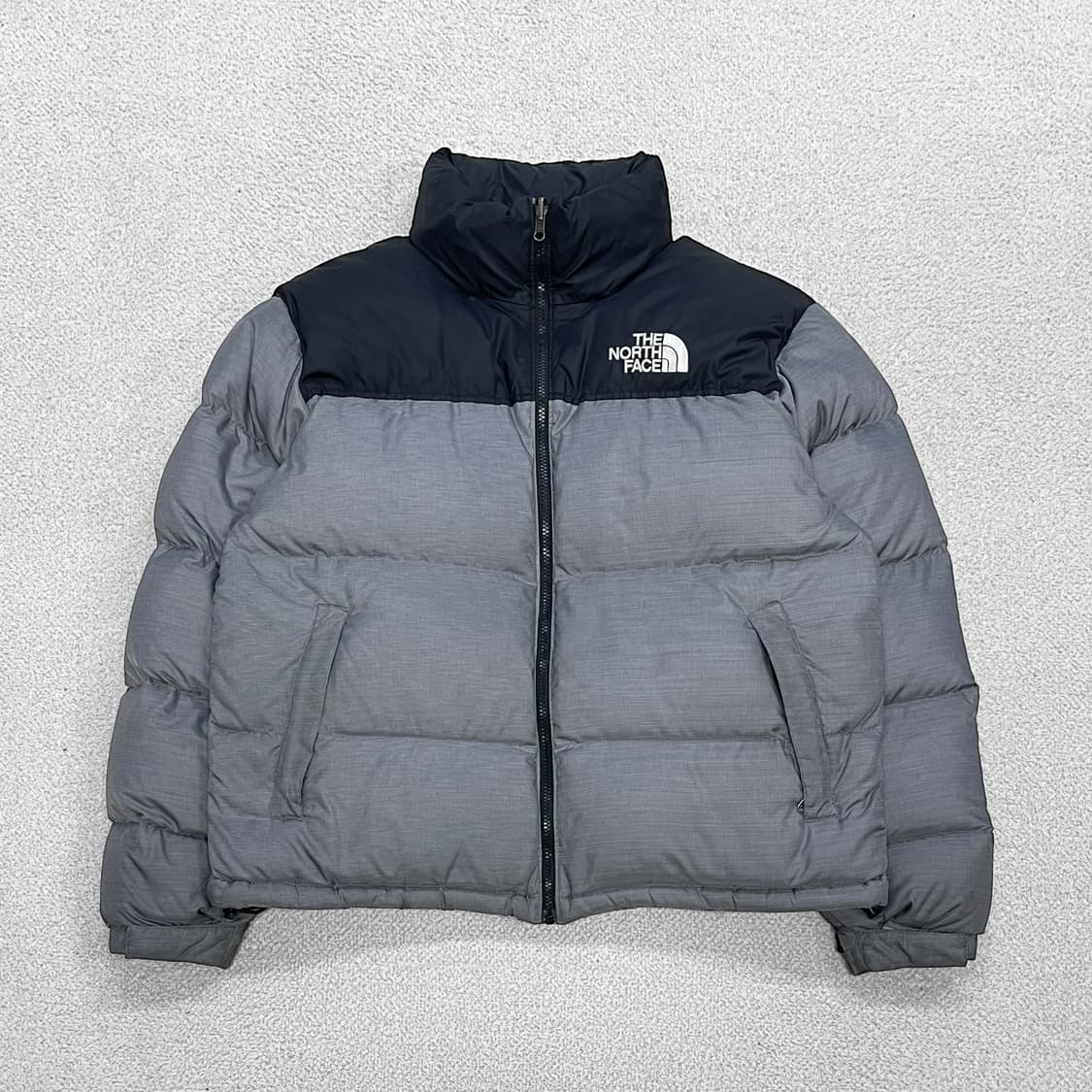 노스페이스 1996 레트로 눕시 패딩 블랙 그레이 상품이미지1