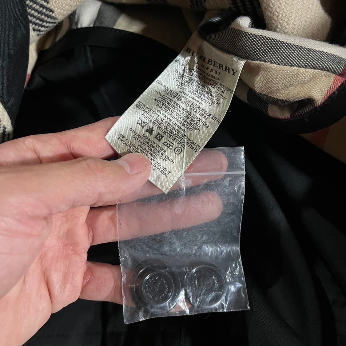 [105] 버버리 내피 맥코트 상품이미지10