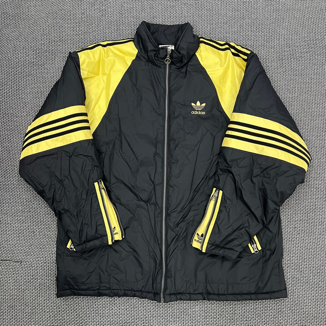 아디다스 올드스쿨 돕바 상품이미지1