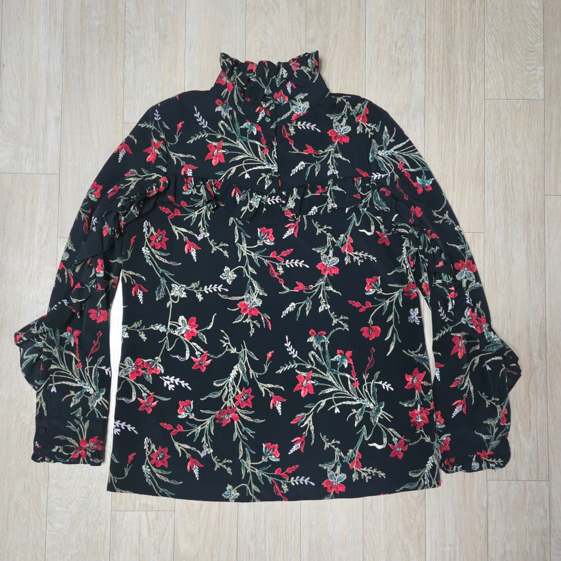 55)EGOIST 플라워 패턴 프릴 블라우스 상품이미지1