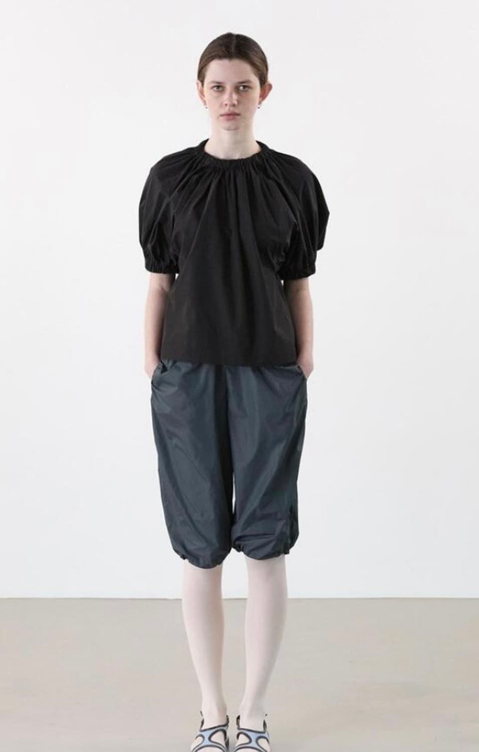 코스모스 cosmoss SMOCKED RAGLAN 블라우스 상품이미지2