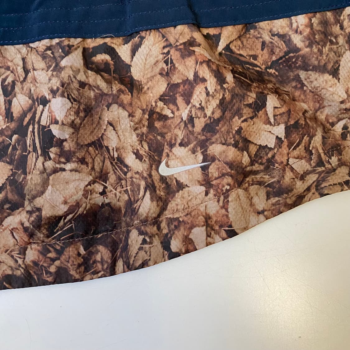 [L] 12FW 나이키 언더커버 갸쿠소우 러닝 자켓 리프 카모 상품이미지5