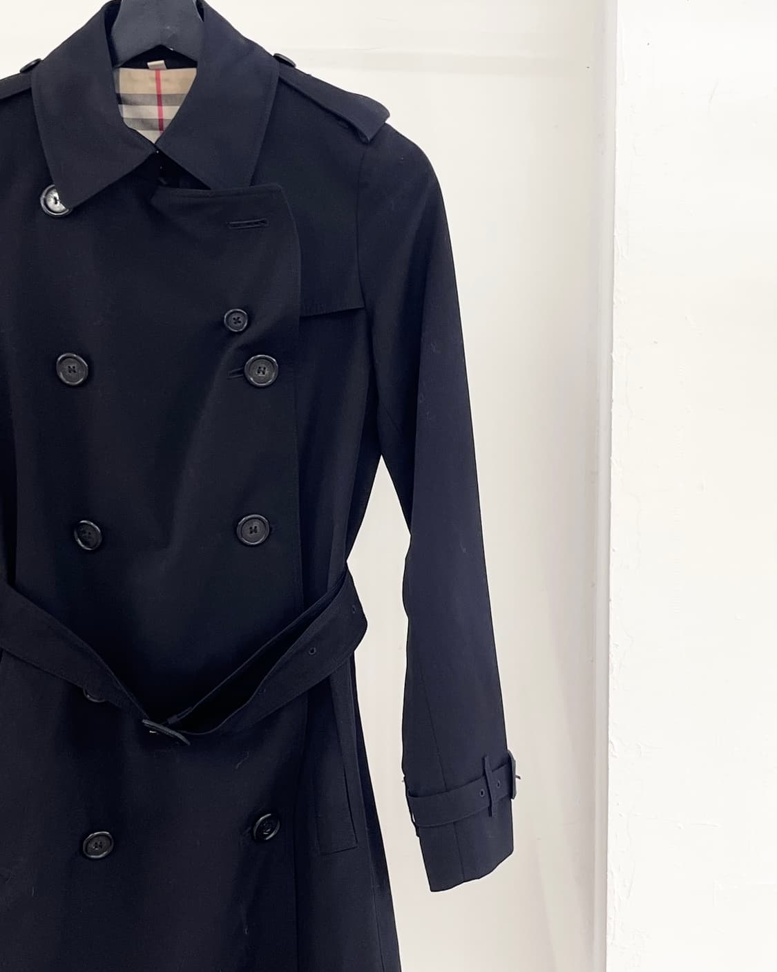 버버리 블랙 캔싱턴 더블 브레스트 트렌치 코트 상품이미지4